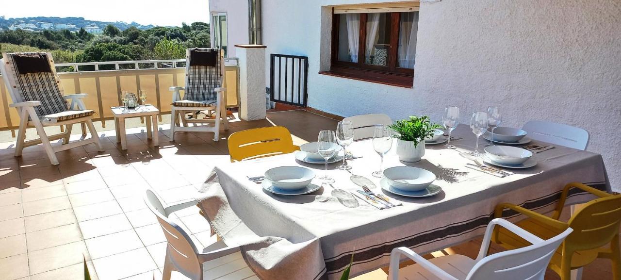 Апартаменты Agradable Casa Con Terraza En S'Agaro Сан-Фелиу-де-Гишольс Экстерьер фото